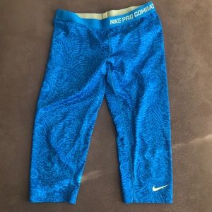 Nike Capri Leggings